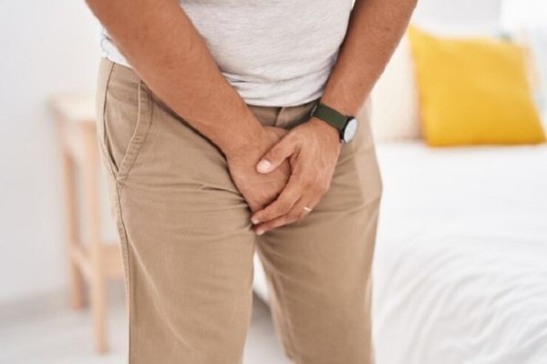 Đứt dây hãm bao quy đầu có sao không và xử lý thế nào?
